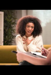 Раненый целитель (фильм 2024)